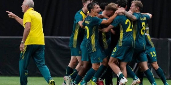 九游体育最新app下载-澳大利亚国足与国奥队分家 阿诺尔德不再一肩双挑