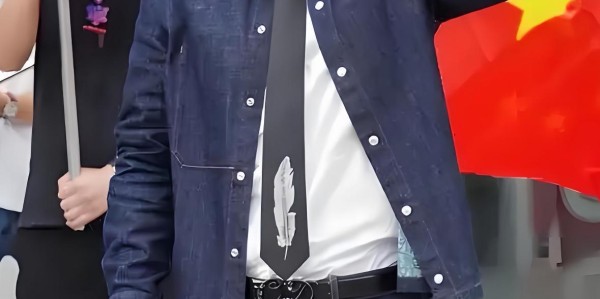 曝辛巴出走香港被带走，面临多项指控，知情人曝问题性质很严重